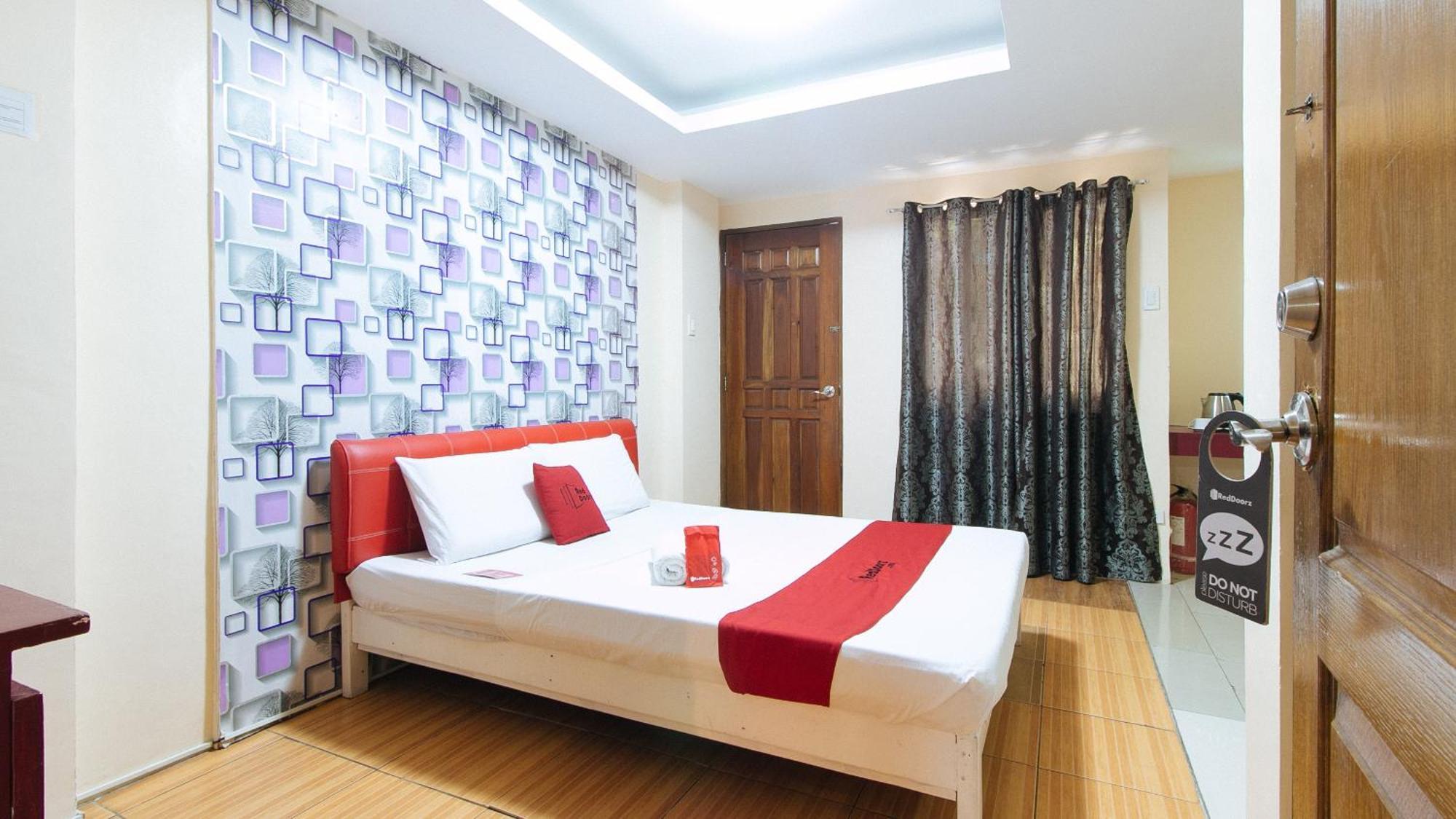 Reddoorz At Dbuilders Rooms Ph2 Taguig Eksteriør bilde